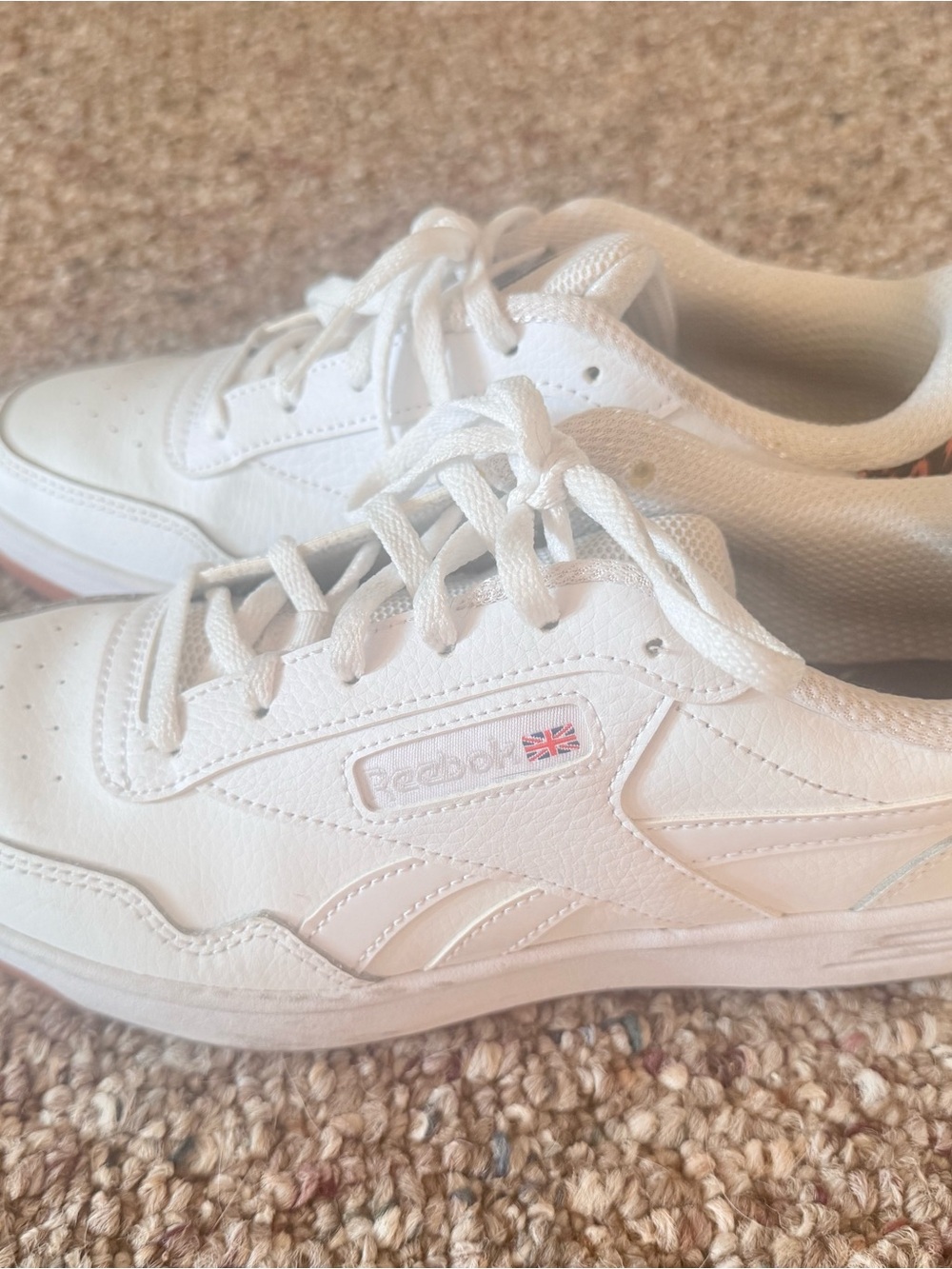 Women’s Reebok Animal Print White Sneakers Shoes 8.5